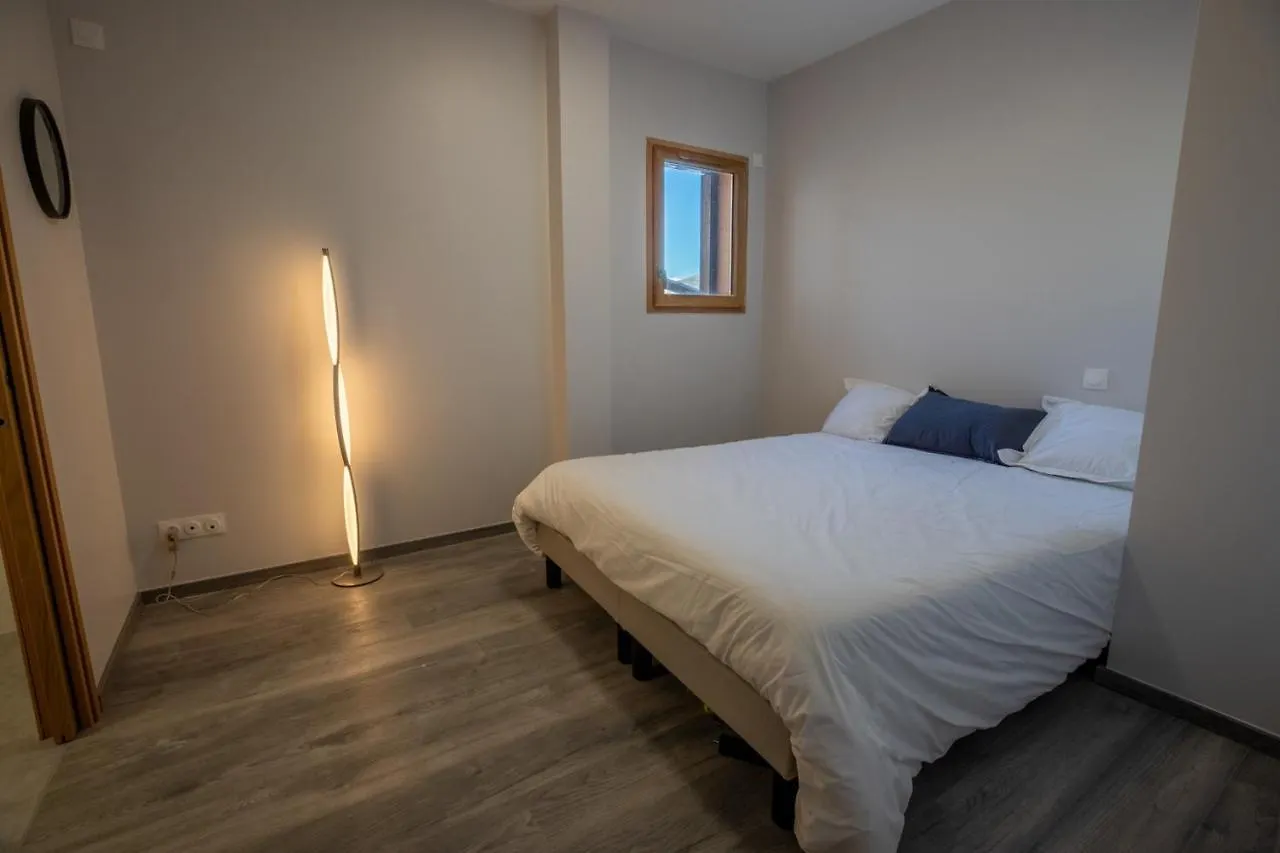 Appartement De L'Olympe C1 Les Allues 0*,  France